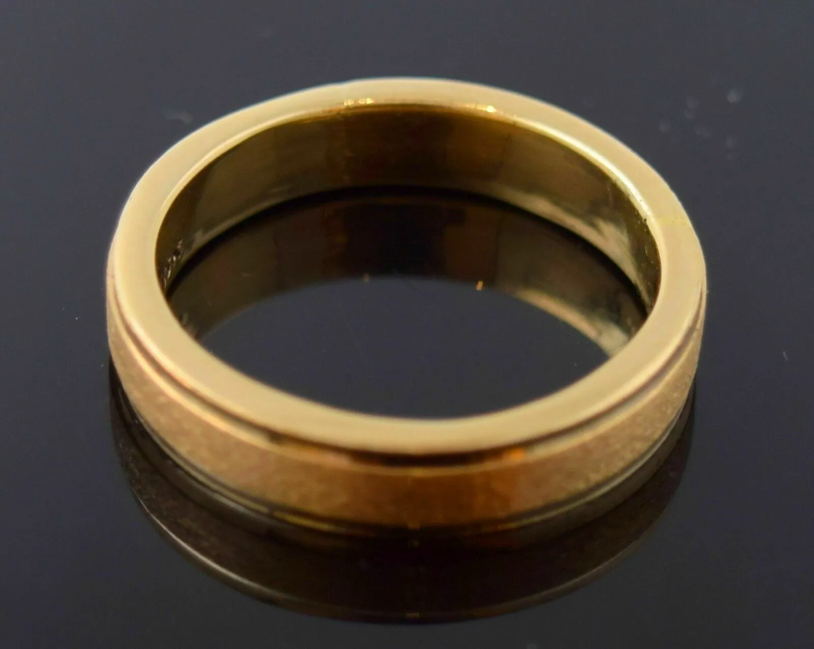 18k Band Solid Gold MENS WEDDING BAND LUXURY Elegant Ring RESIZABLE r704