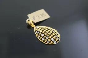 22k Solid Gold Charm Pendant Filigree Two Tone Oval Shape Design p335