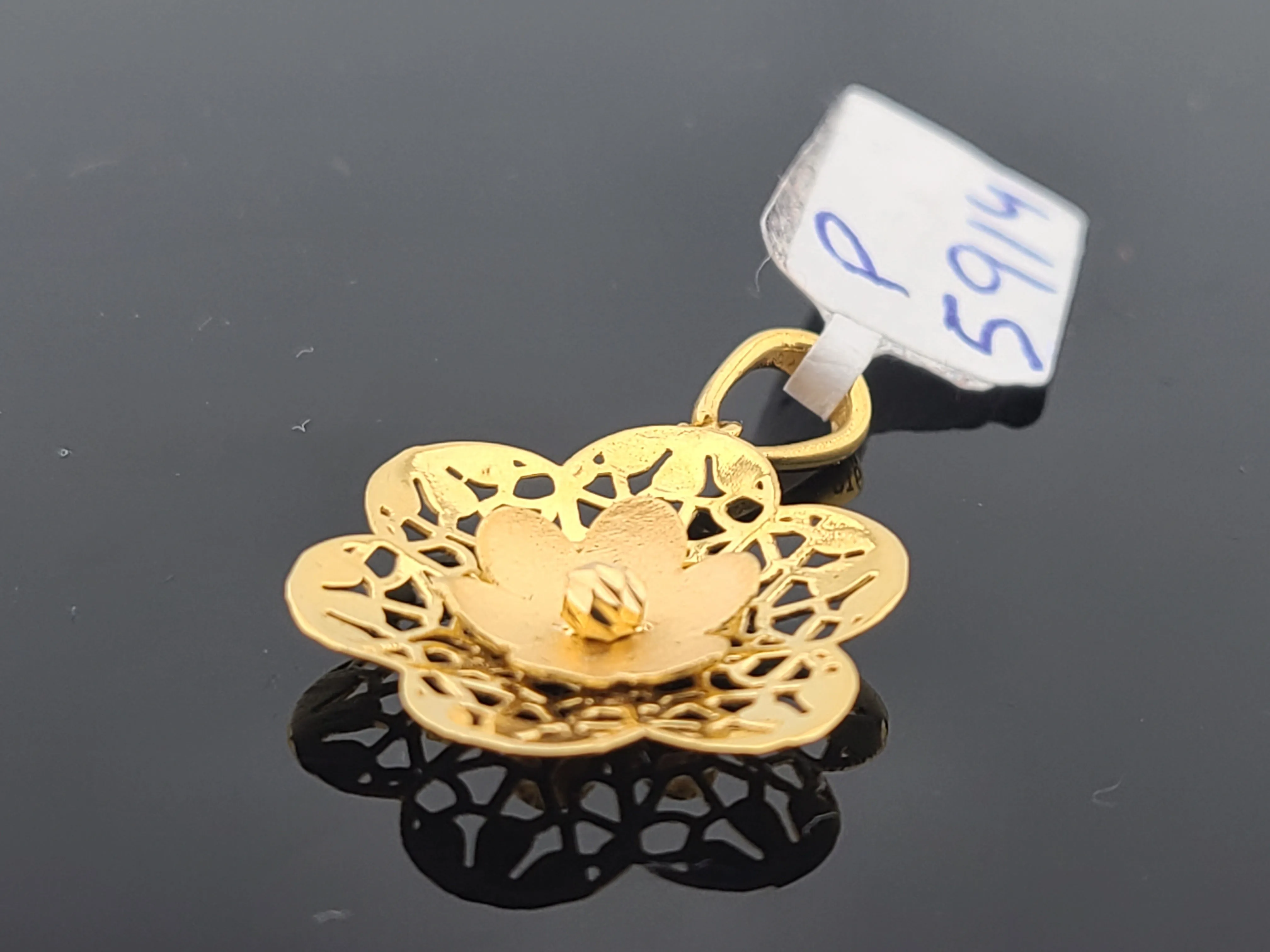 22K Solid Gold Floral Pendant P5914