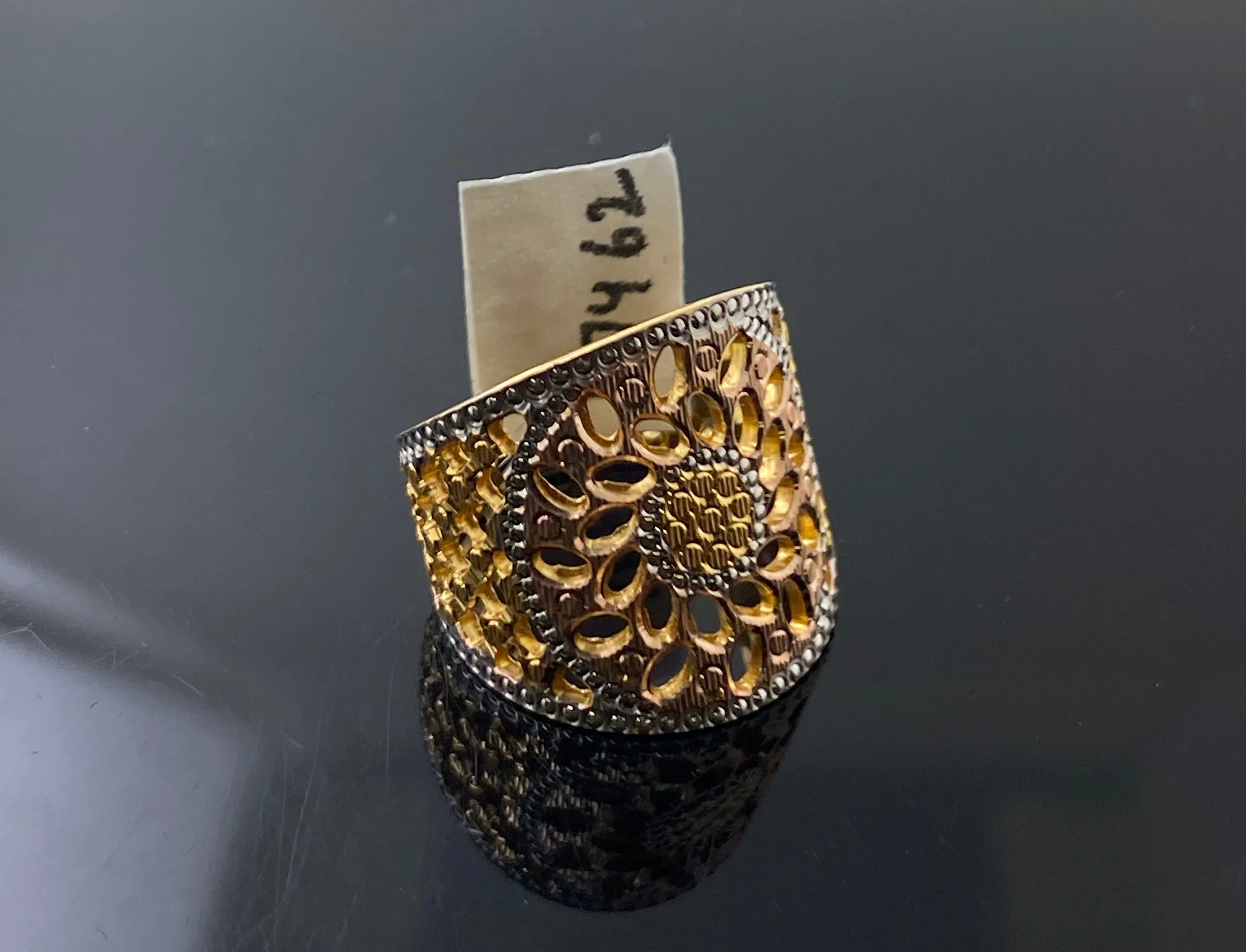 22k Solid Gold Posh Floral Tri Tone Ring r7462f