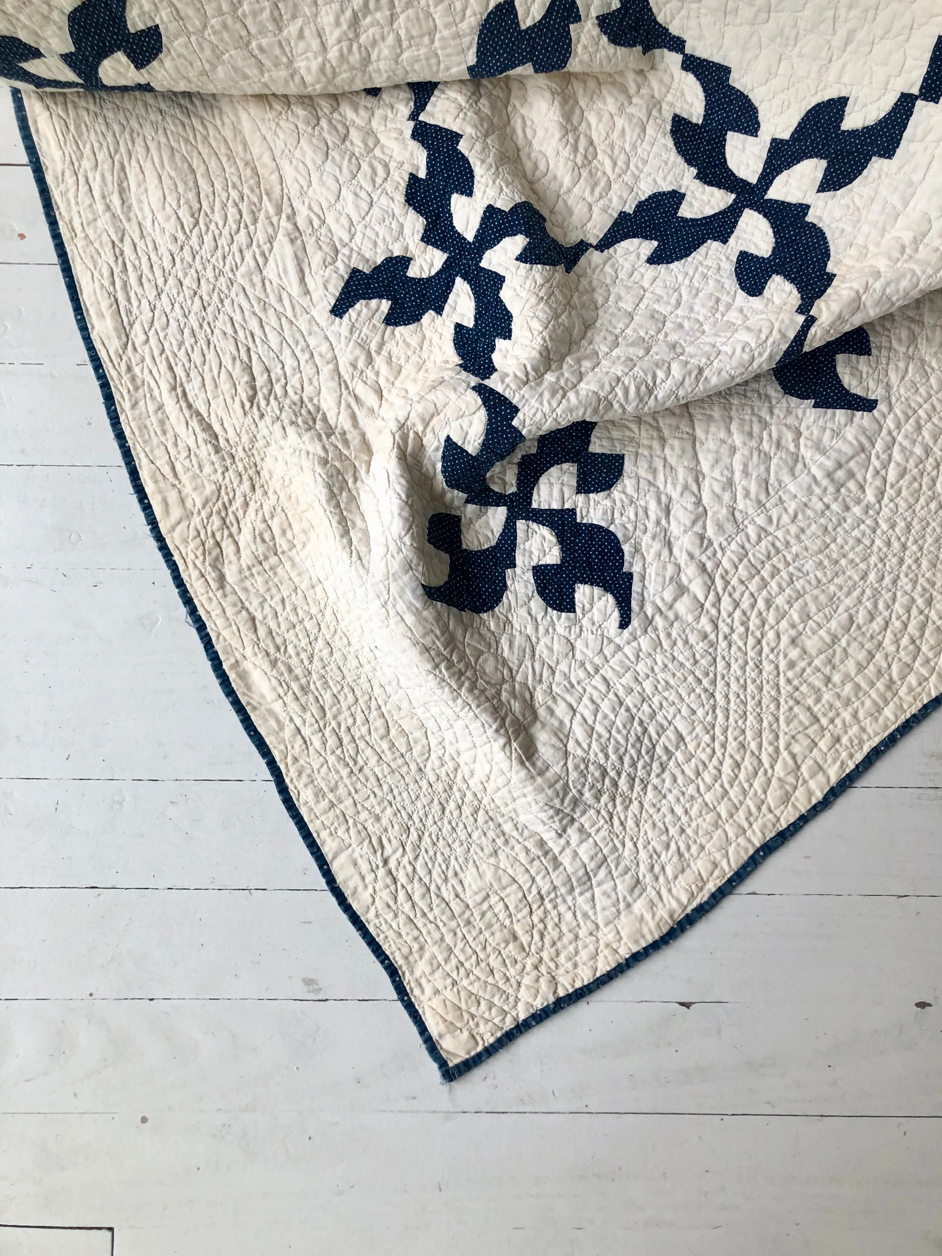 Antique Calico Drunkards Path Quilt