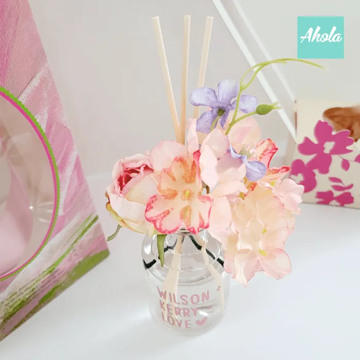 【Me+You=Love】Floral Reed Diffuser with Essential Oils 小花束香薰擴香瓶