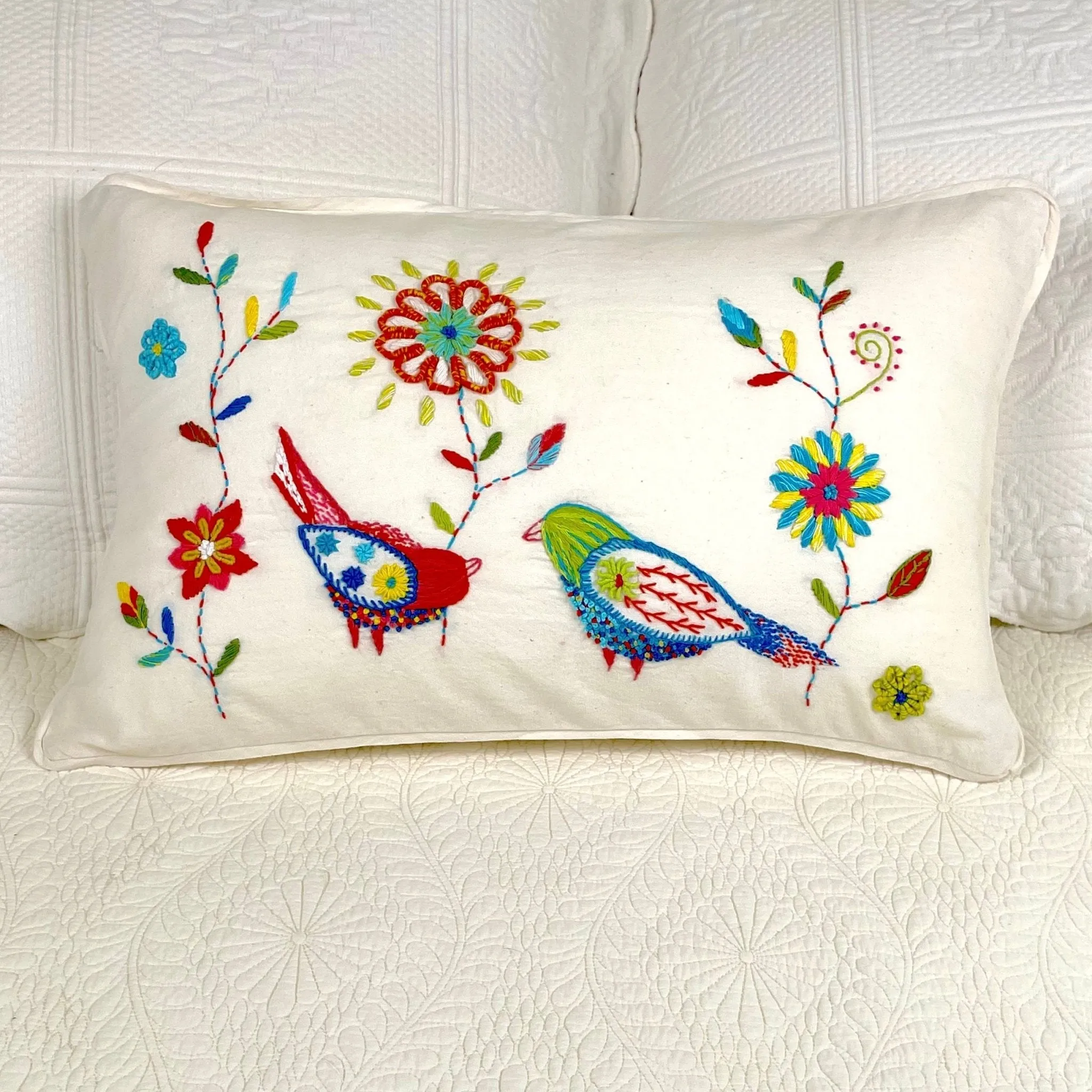 Tulipan Floral Pillow Covers